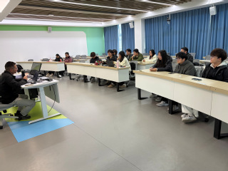 地信座谈会.png
